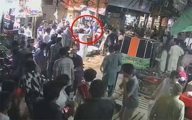 تاجر کو جان سے مارنے کی دھمکیاں، فائرنگ کی ویڈیو سامنے آگئی
