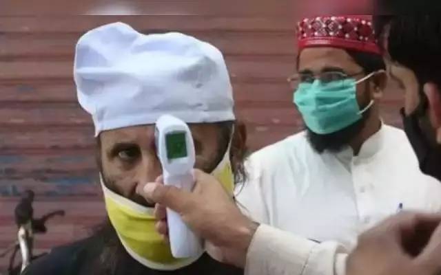 کورونا وائرس پھر زور پکڑ گیا 
