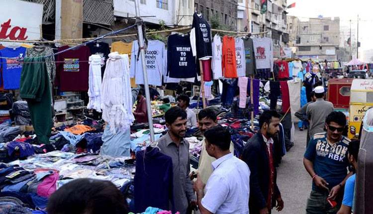 لاہوریوں نے کورونا وباء کومذاق بنا لیا,ایس او پیز نظر انداز