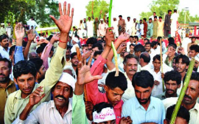 کسانوں نے ایک بار پھر احتجاج کرنے کا عندیہ دے دیا 