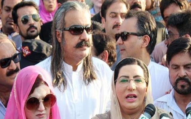 فردوس عاشق اعوان علی امین گنڈا پور کے دفاع میں آگئیں