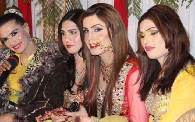 خواجہ سراؤں کو قومی دھارے میں لانے کا فیصلہ