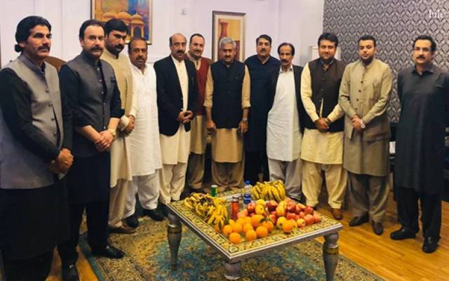 تحریک انصاف کے ہم خیال گروپ کا حکومت مخالف بڑا فیصلہ