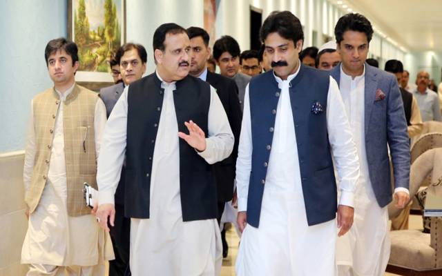 سب سے غریب کہلانے والے وزیر اعلیٰ عثمان بزدار کتنے امیر ہیں؟