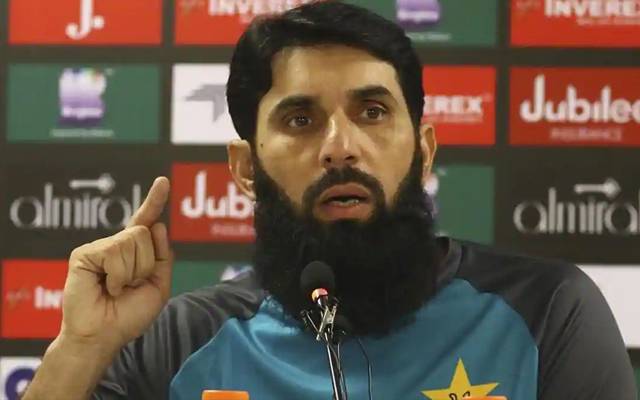 چیف سلیکٹر کا عہدہ جاتے ہی مصباح الحق نظر انداز