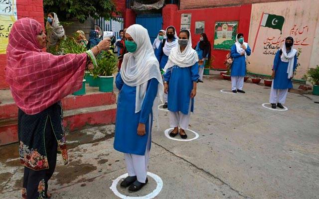 سکولوں کی بندش غیر دانشمندانہ فیصلہ قرار