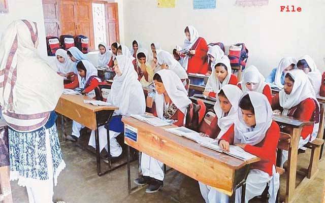سکول سربراہان نے محکمہ تعلیم کے احکامات ہوا میں اڑا دیئے