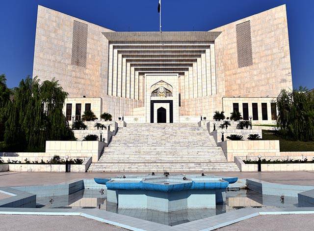  سپریم کورٹ نے بنک نیلامی اور قبضے روک دئیے 