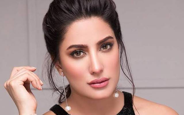 مہوش حیات نے اپنی شاد ی سے متعلق اہم بات کہہ دی