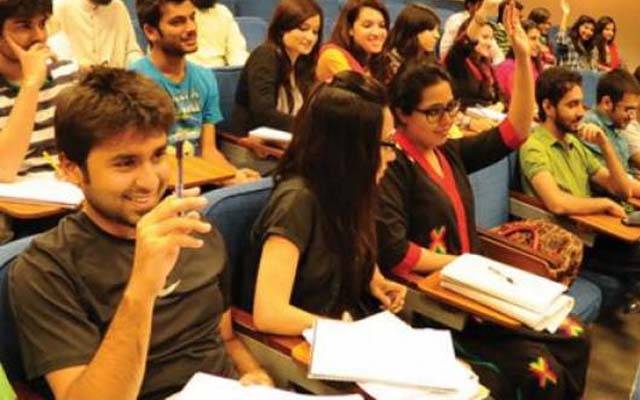 طلباءہو جائیں ہوشیار, آن لائن کلاسز سےمتعلق بڑی خبر آگئی 