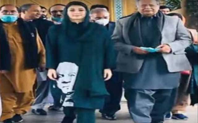  مریم نے نواز شریف کی تصویر والی قمیض پہننے کے پیچھے چھپی وجہ بتادی