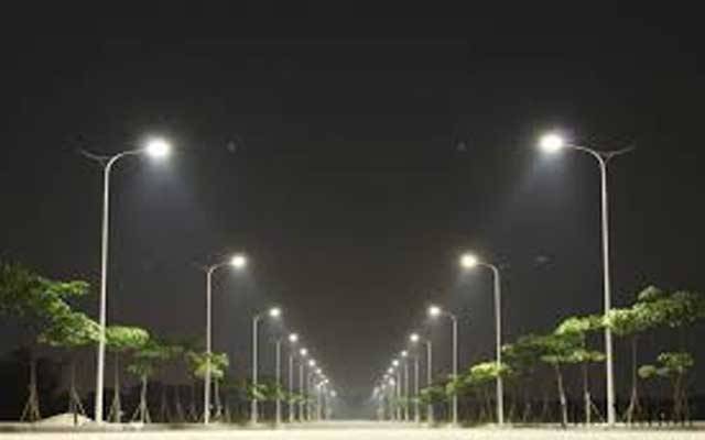سٹریٹ لائٹس روشن کرنے کی آڑ میں 30 کروڑ کا غبن