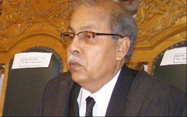 وکلاء مقدمہ ہارنے پر جج سے لڑنے کی بجائے اپیل کا حق استعمال کریں: چیف جسٹس پاکستان