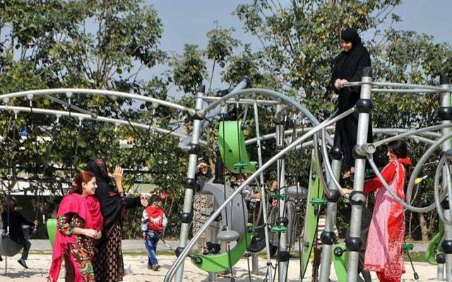 خواتین پارکوں میں بھی غیر محفوظ