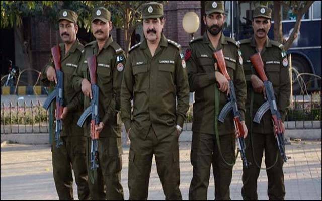 لاہور میں پولیس آڈر 2002 پر مکمل عمل درآمد شروع