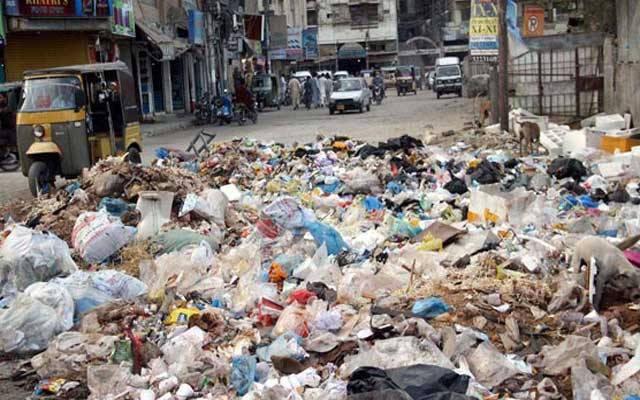 باغوں کے شہر میں گندگی کے انبار لگ گئے