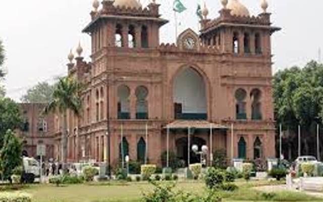 ضلعی انتظامیہ کےزیراہتمام ماہانہ ریونیوعوامی خدمت کچہری لگائی گئی