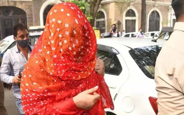 نامور بھارتی اداکارہ منشیات سمگل کرتے پکڑی گئیں