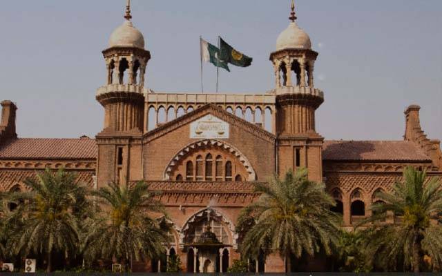 غیرقانونی قبضہ کیس، آئی جی پنجاب سمیت دیگر افسران عدالت پیش 