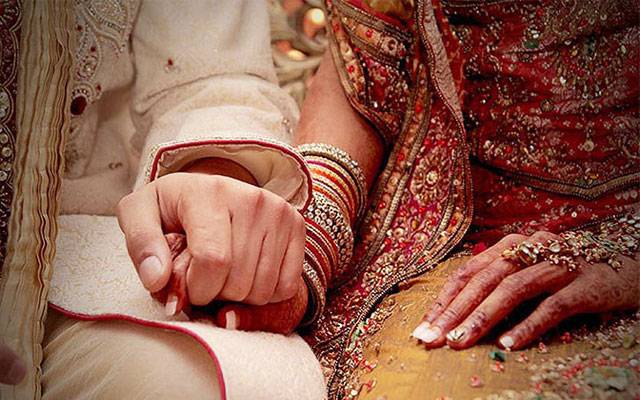 روٹھی بیوی کو منانے میں ناکامی پر قتل