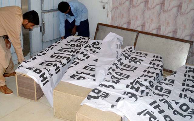 لاہور میں 8 افراد جان کی بازی ہارگئے