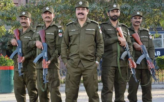 لاہور پولیس کا غیر قانونی اسلحہ ڈیلروں کیخلاف آپریشن کلین اپ