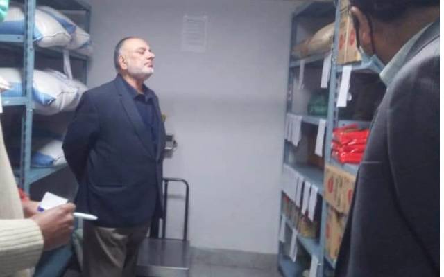 اورینٹ گروپ نے غریب افراد کا ہاتھ تھام لیا