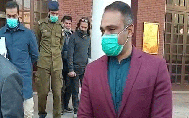 ڈی سی کی سرزنش کے بعد افسران کیلئے ڈریس کوڈ جاری 