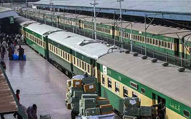 سرکاری افسروں کے تبادلے