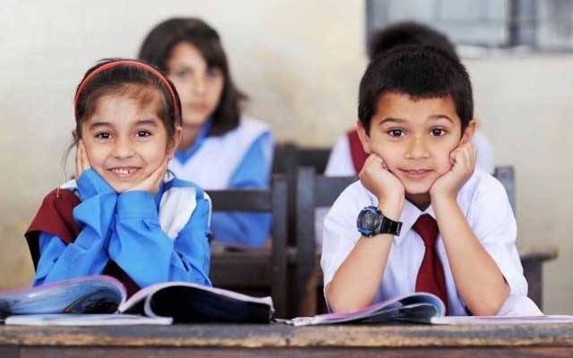 بچوں کی فیسوں میں اضافہ، والدین کیلئے پریشان کن خبر