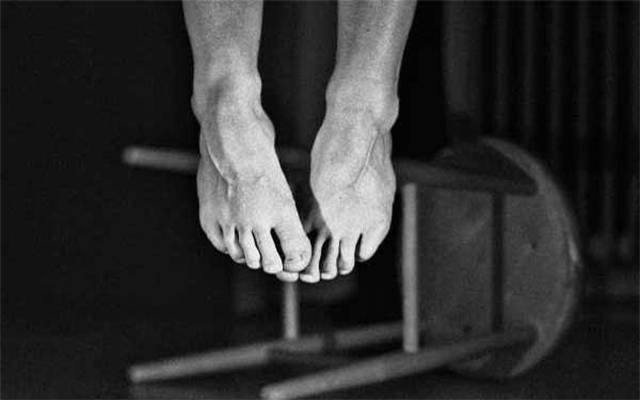بھارت کےایک اور اداکار نے زندگی کا خاتمہ کرلیا
