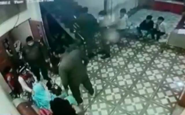 چادرچاردیواری کا تقدس پامال،پولیس کاگھر میں گھس کرخواتین سے نارواسلوک