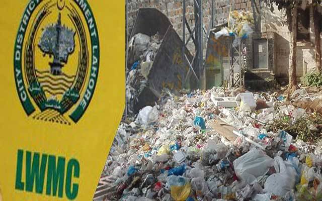 چوک چوراہوں میں تعفن، ایل ڈبلیو ایم سی کے دعوے کچرے میں دب گئے