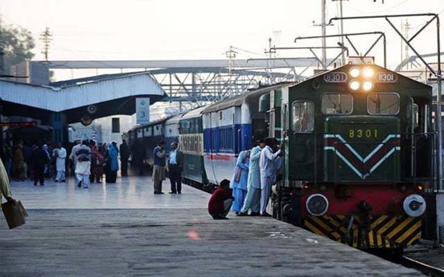 سرکاری افسروں کے تقررو تبادلے