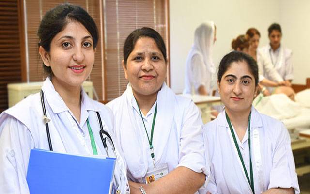 نرسوں کیلئے اعلیٰ تعلیم حاصل کرنا آسان ہوگیا