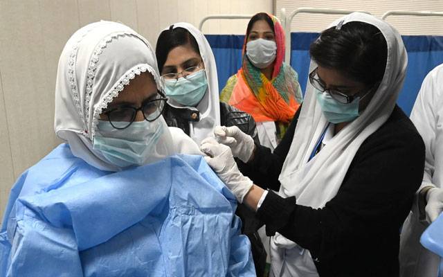 کورونا ویکسی نیشن حاصل کرنے والے خود کورونا کا شکار