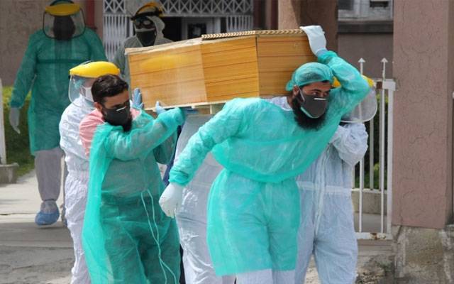 کورونا کے پھیلاؤ میں ایک بار پھر تیزی، صورتحال انتہائی خراب