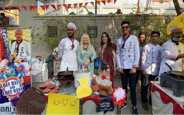 والڈ سٹی اتھارٹی کا رنگ دے اندرون ثقافتی میلہ شروع، سٹالز سج گئے