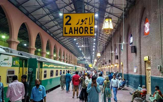 لاہور ریلوے اسٹیشن پر افسوسناک واقعہ