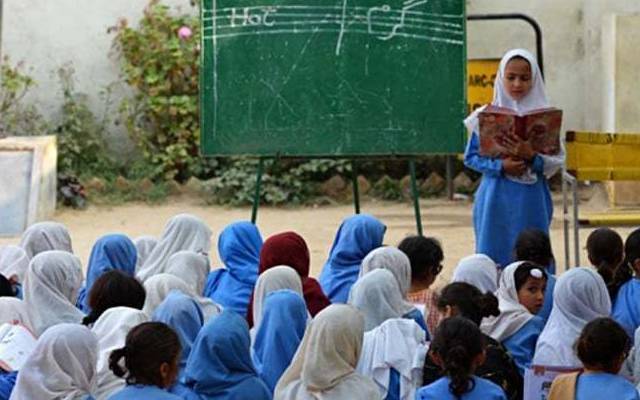  سکول سربراہان کی شامت آ گئی
