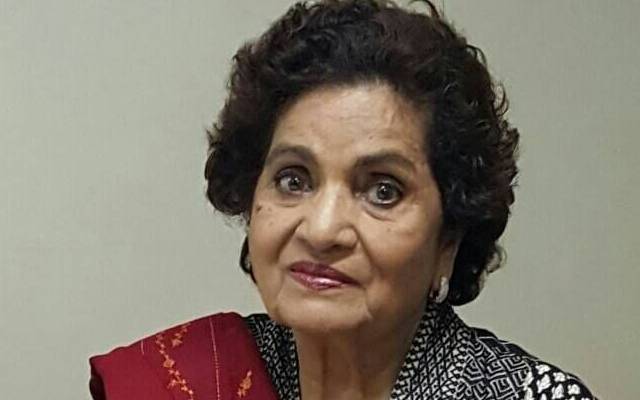   معروف ڈرامہ نگار انتقال کر گئیں