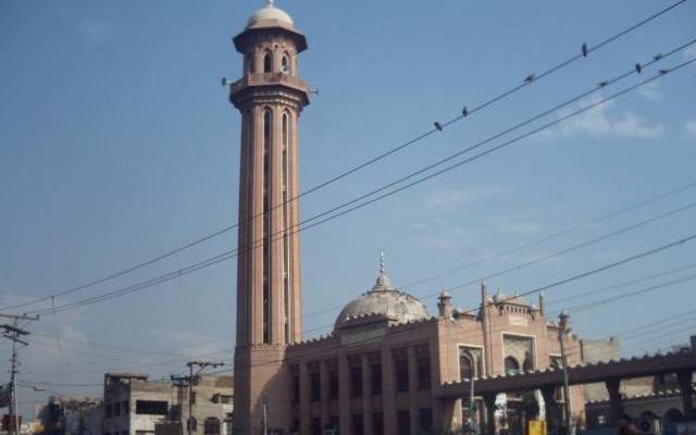 لاہور کی وہ تاریخی مسجد جس سےمتعدد مسلمانوں کو گراکرشہیدکیاگیا