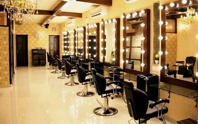 ہیئر ڈریسرز نے 24 گھنٹے دکانیں کھلی رکھنے کا مطالبہ کردیا