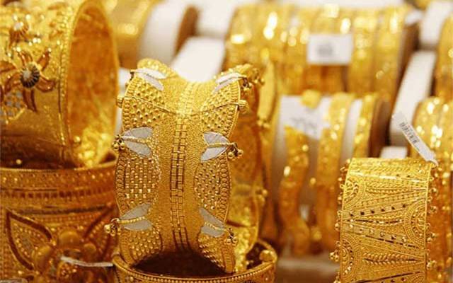 سونے کی قیمت میں کمی پر خواتین صارفین کا ردعمل
