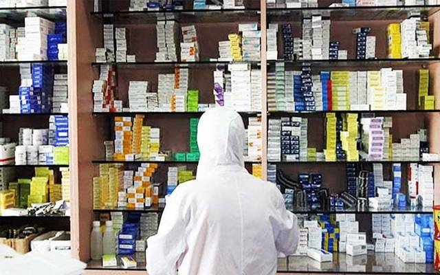 ماسک پہنے ڈاکوؤں نے 25 فارمیسیز لوٹ لیں