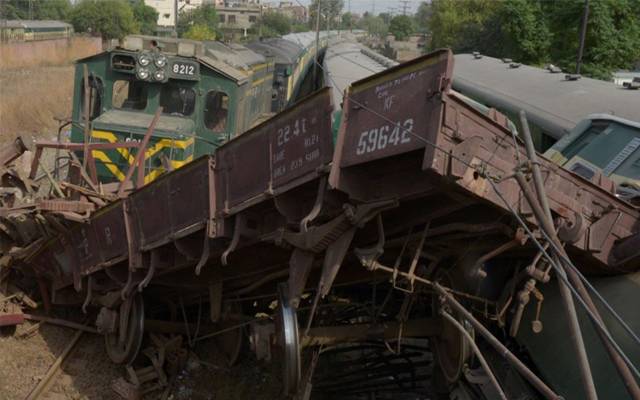 railway track bad condition