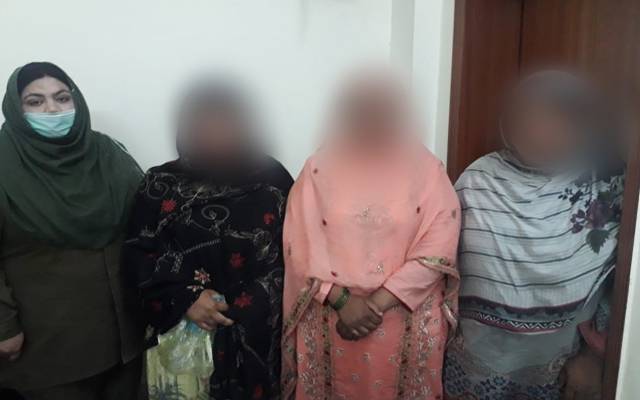  gang arrested