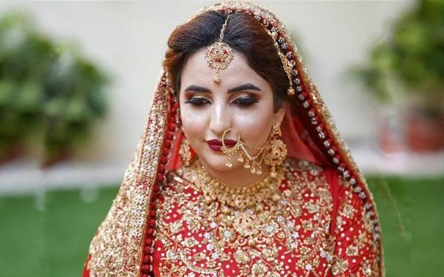 سندھ ہائیکورٹ میں بھی حریم شاہ کے چرچے، ممکنہ شوہر پر تبصرے