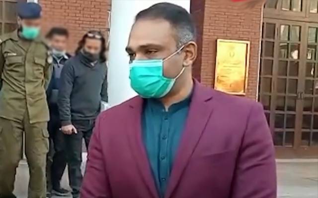 ۔کرونا پابندیاں۔شہر میں 8 دکانیں اورریسٹورنٹس سیل