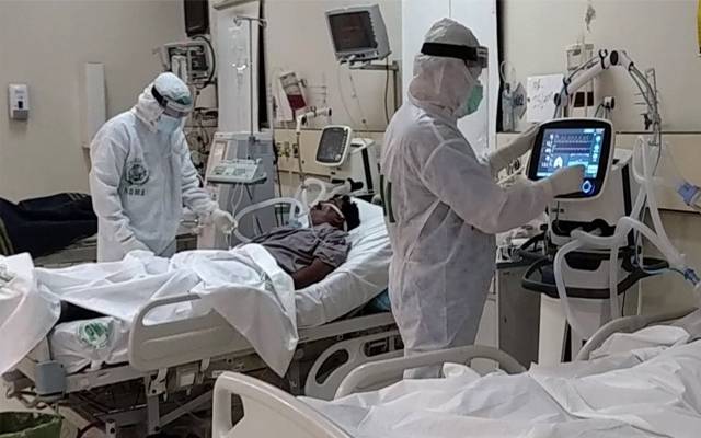 corona patients under treatment